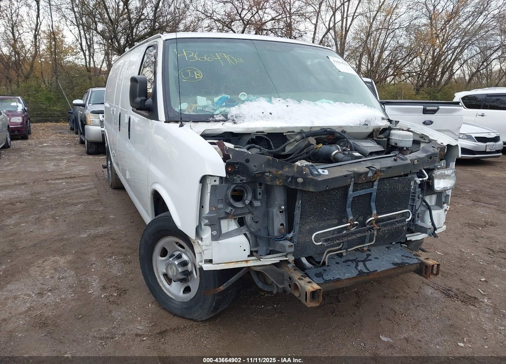 2013 CHEVROLET EXPRESS 2500 WORK VAN VIN: 1GCWGGCAXD1131102