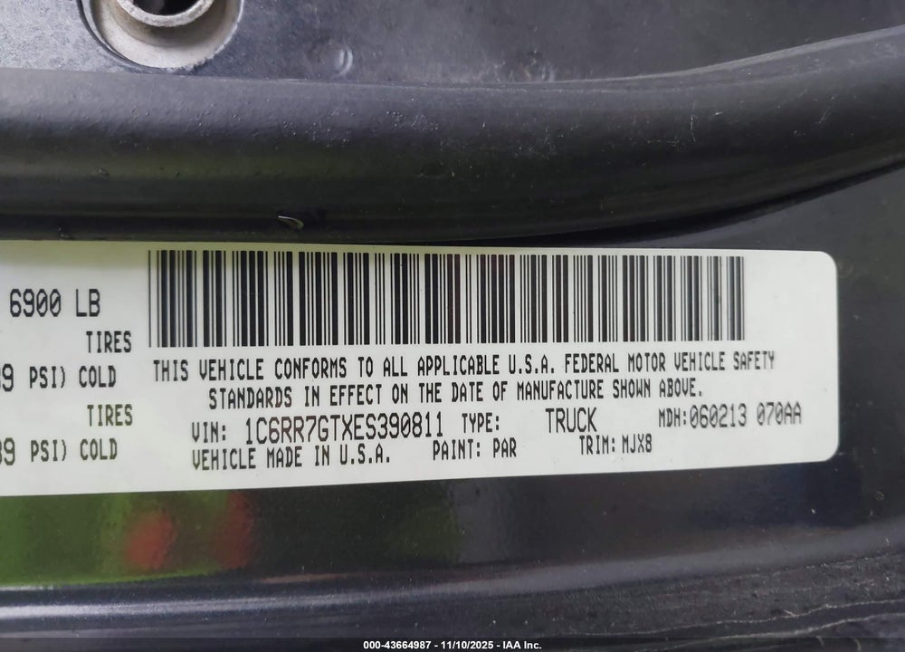 2014 RAM 1500 VIN: 1C6RR7GTXES390811