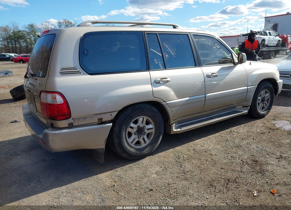 2000 LEXUS LX 470 VIN: JT6HT00W2Y0084467