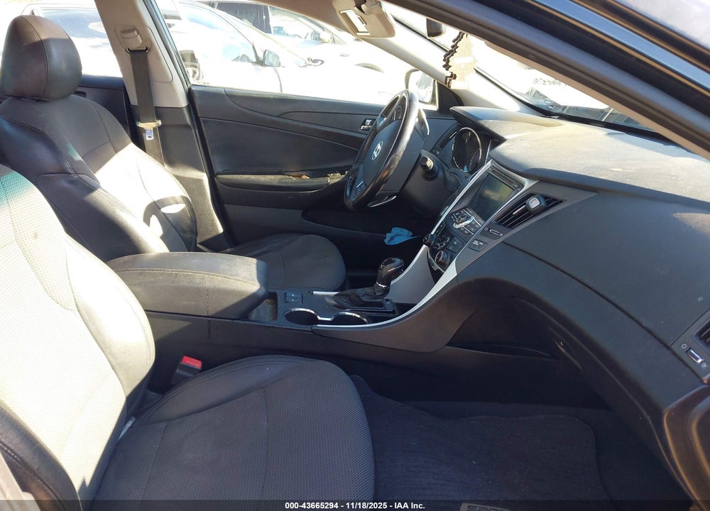 2013 HYUNDAI SONATA SE VIN: 5NPEC4AC7DH666455