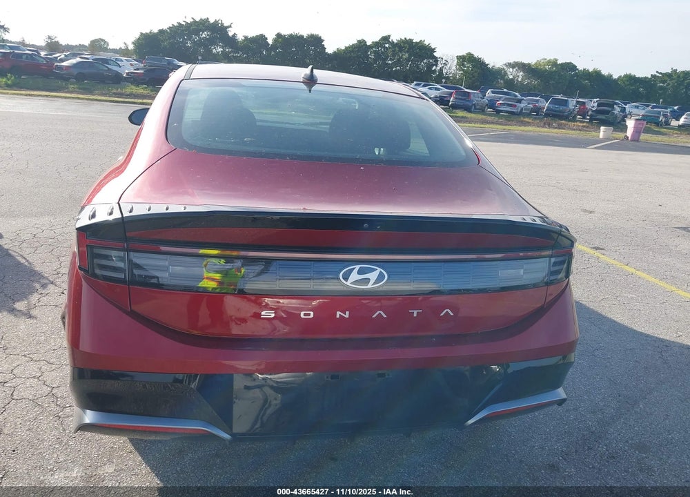 2024 HYUNDAI SONATA VIN: KMHL64JA9RA427089