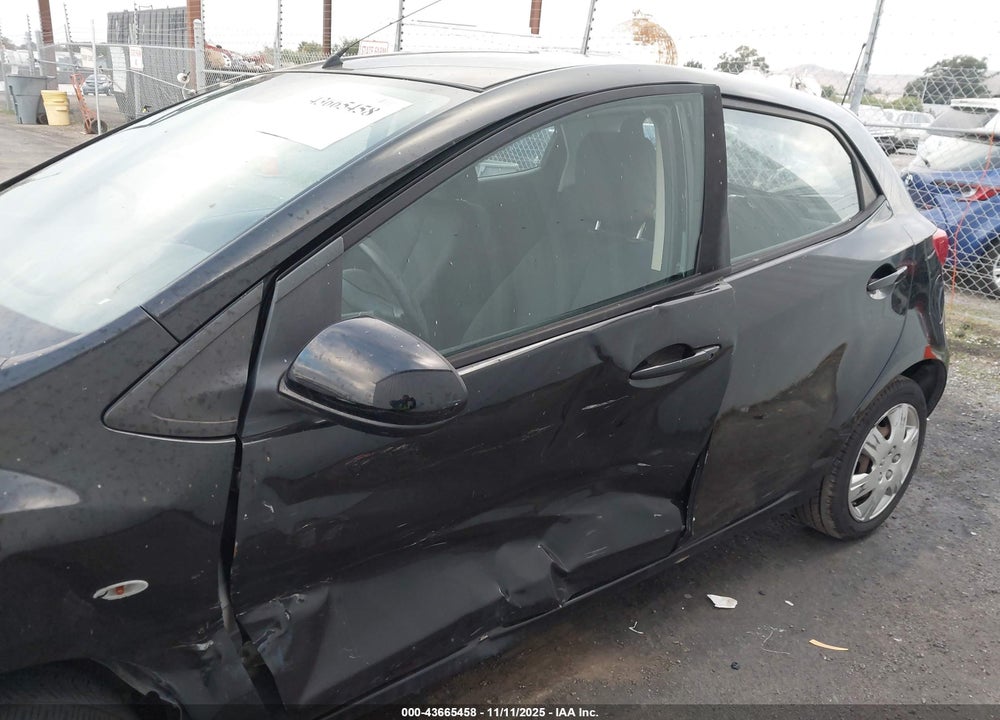 2012 MAZDA 2 SPORT VIN: JM1DE1KZ6C0145388