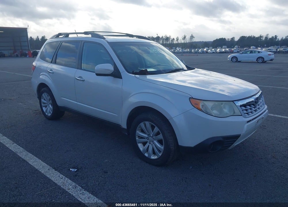2012 SUBARU FORESTER 2.5X PREMIUM VIN: JF2SHADC3CH427367