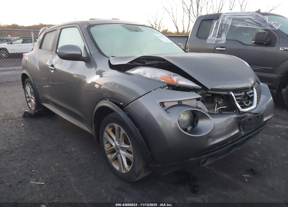 2011 NISSAN JUKE SV VIN: JN8AF5MV4BT010073