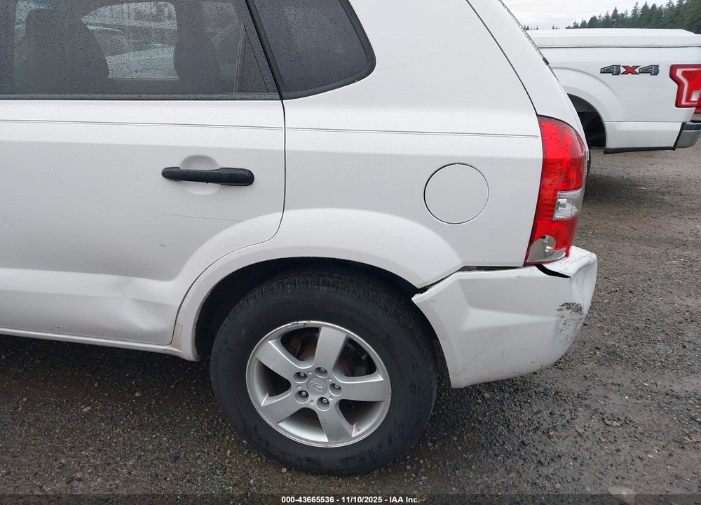 2007 HYUNDAI TUCSON GLS VIN: KM8JM12B77U528744