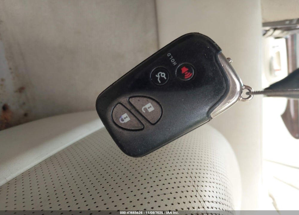 2007 LEXUS LS 460 VIN: JTHBL46F875040079