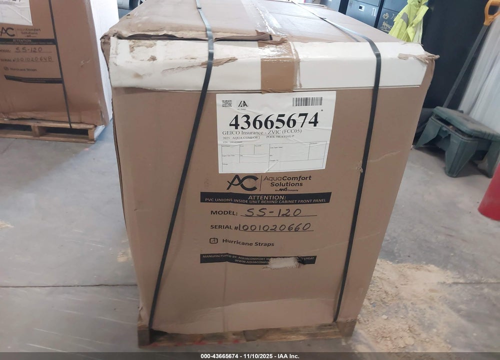 2025 AQUA COMFORT POOL HEATING PUMP SS120 VIN: 1001020660