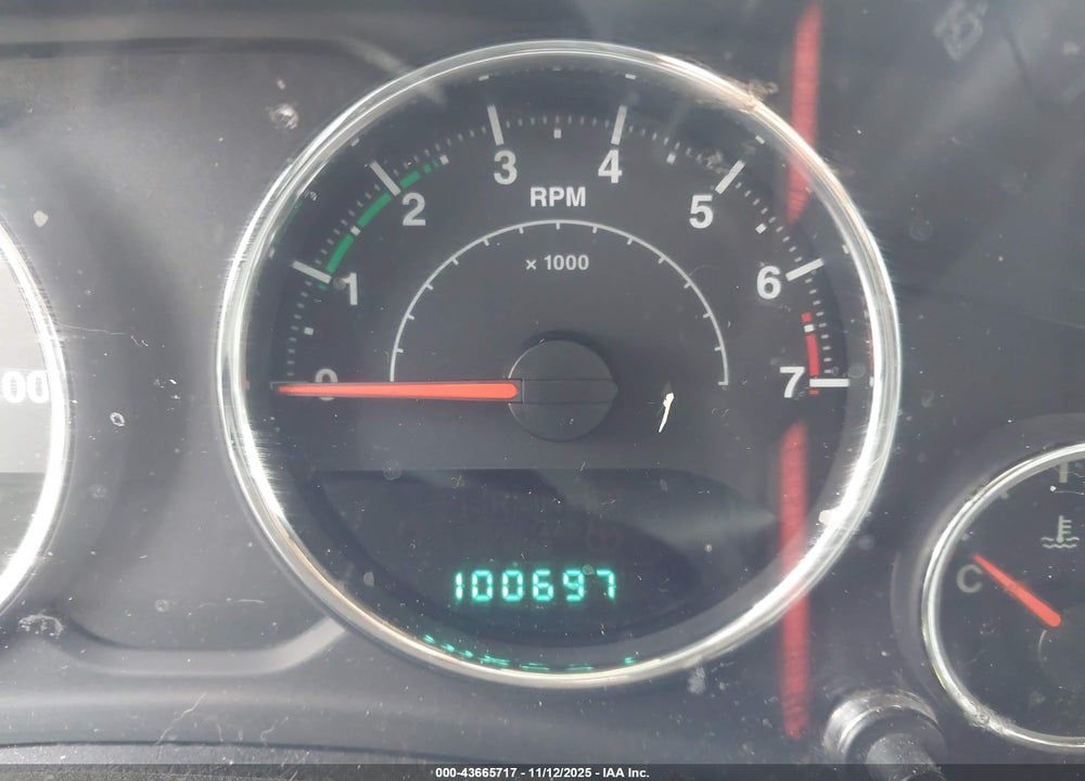 2014 JEEP WRANGLER UNLIMITED SAHARA VIN: 1C4HJWEG3EL179312
