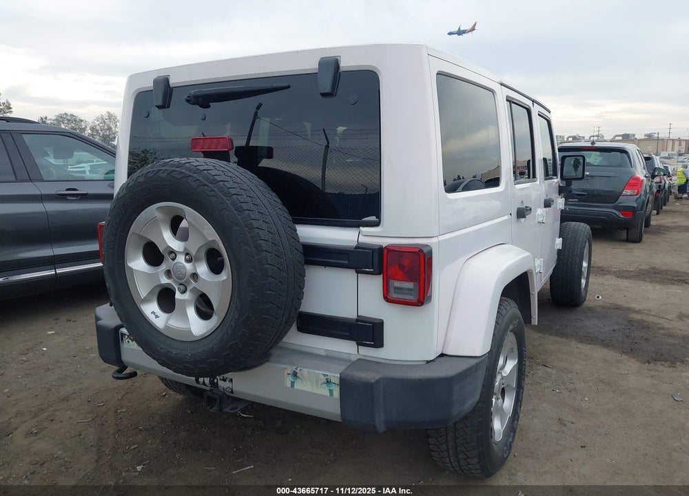 2014 JEEP WRANGLER UNLIMITED SAHARA VIN: 1C4HJWEG3EL179312