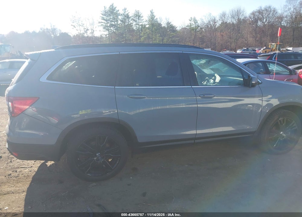 2022 HONDA PILOT AWD SPECIAL EDITION VIN: 5FNYF6H22NB041622