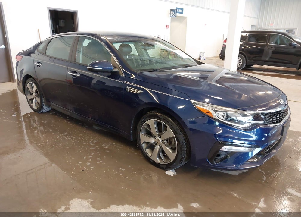 2019 KIA OPTIMA S VIN: 5XXGT4L34KG308759