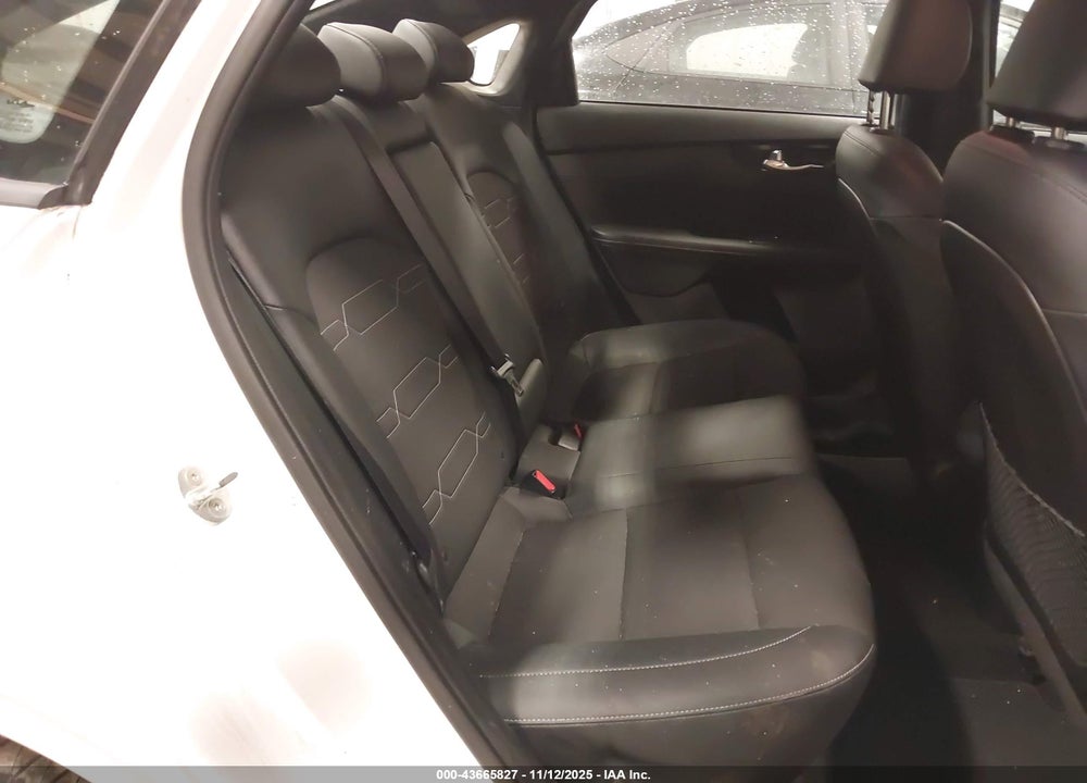 2021 KIA FORTE GT LINE VIN: 3KPF34AD9ME414725