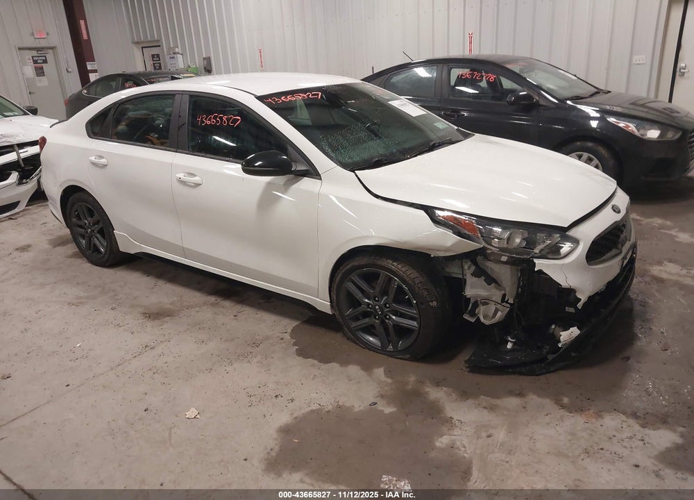 2021 KIA FORTE GT LINE VIN: 3KPF34AD9ME414725