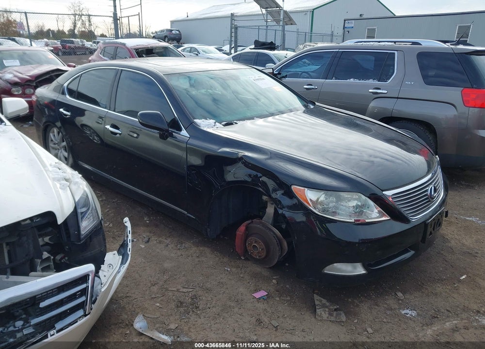 2008 LEXUS LS 460 VIN: JTHBL46F885076467