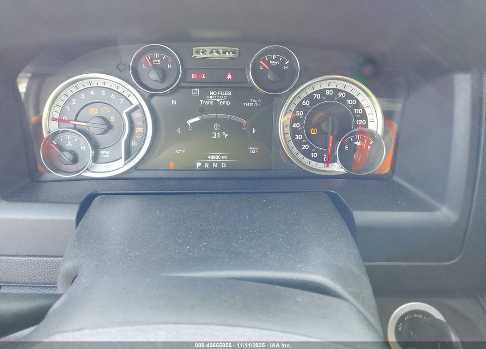 2023 RAM 1500 CLASSIC SLT 4X4 5'7 BOX VIN: 1C6RR7LG2PS575317