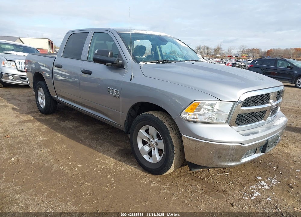 2023 RAM 1500 CLASSIC SLT 4X4 5'7 BOX VIN: 1C6RR7LG2PS575317