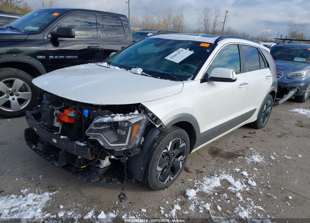 2023 KIA NIRO EV WAVE VIN: KNDCT3L18P5019998