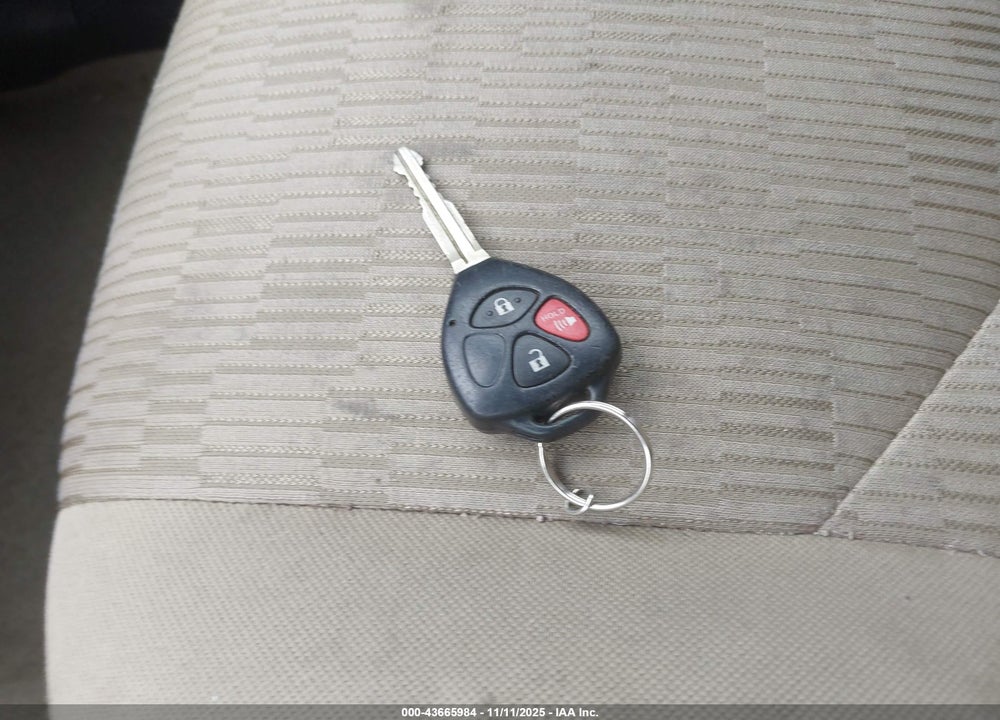 2011 TOYOTA RAV4 VIN: 2T3BF4DV4BW122119