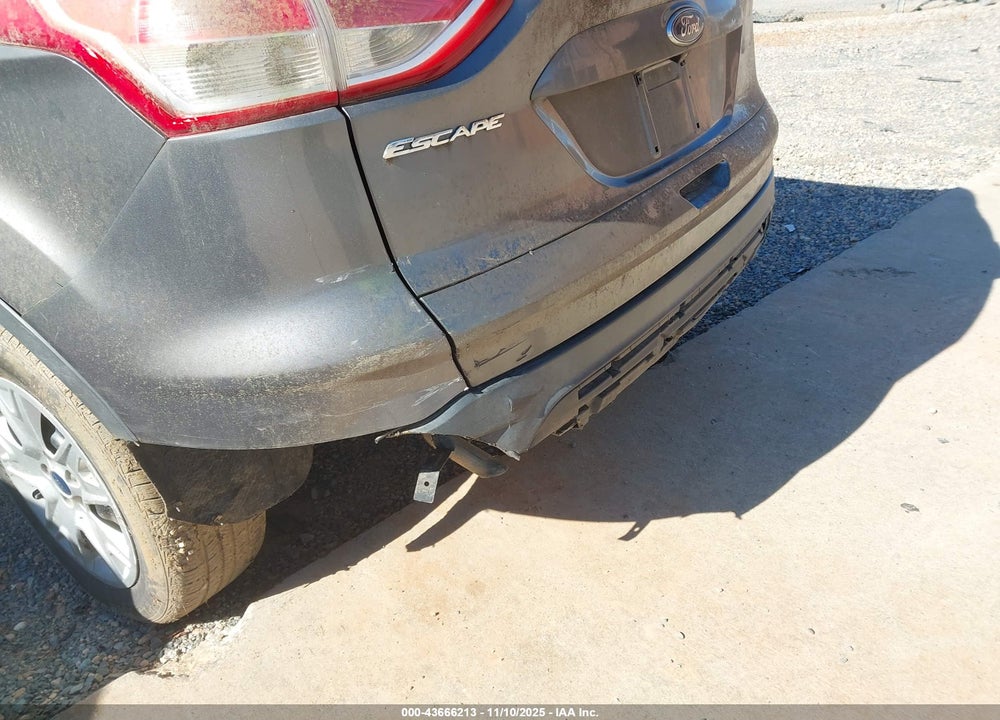 2014 FORD ESCAPE S VIN: 1FMCU0F77EUD05545