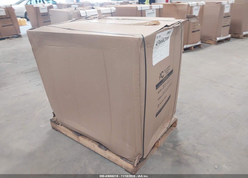 2025 AQUA COMFORT POOL HEATING PUMP SS120 VIN: 1001020642