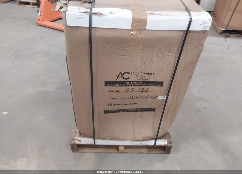 2025 AQUA COMFORT POOL HEATING PUMP SS120 VIN: 1001020642