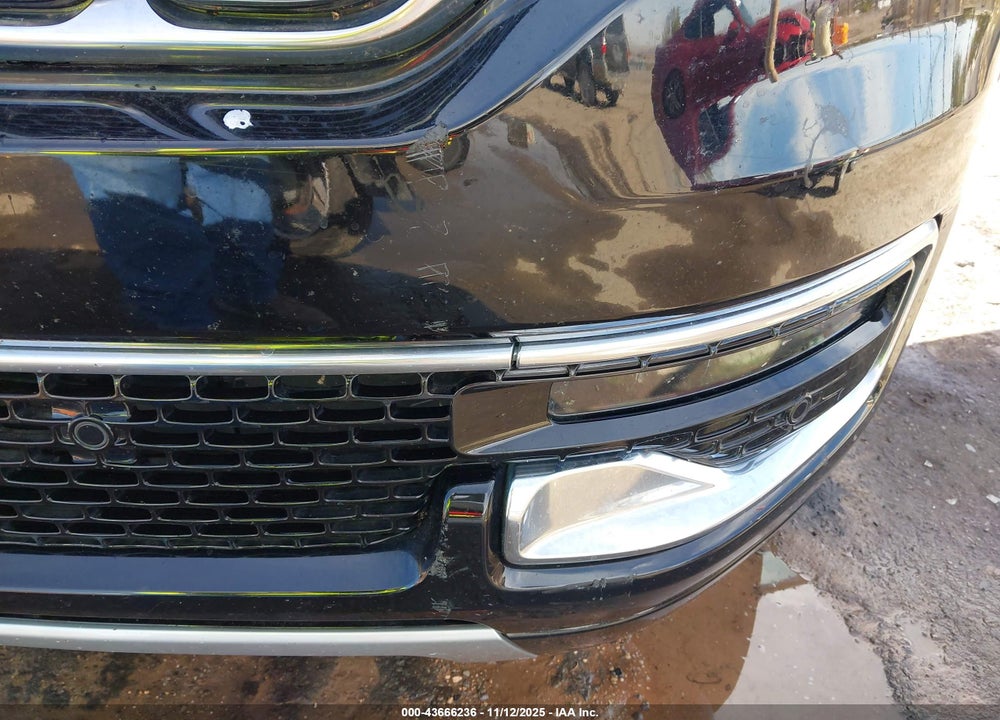 2023 JEEP WAGONEER L SERIES II 4X2 VIN: 1C4SJRBP5PS551012