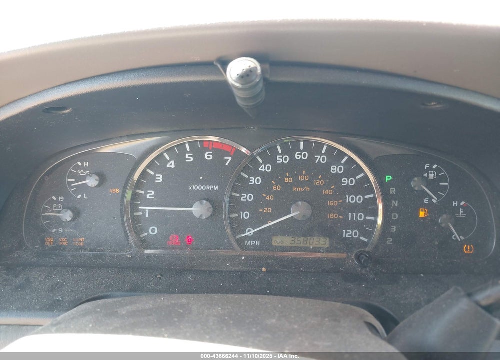 2006 TOYOTA SEQUOIA VIN: 5TDBT44A86S258279