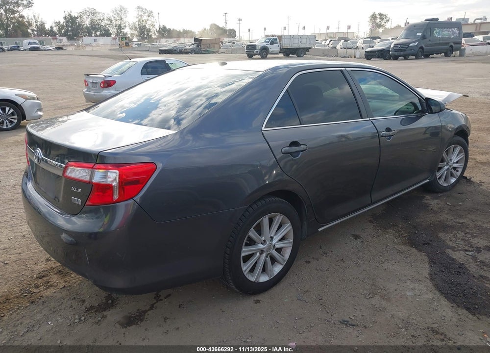 2014 TOYOTA CAMRY HYBRID XLE VIN: 4T1BD1FK0EU116046
