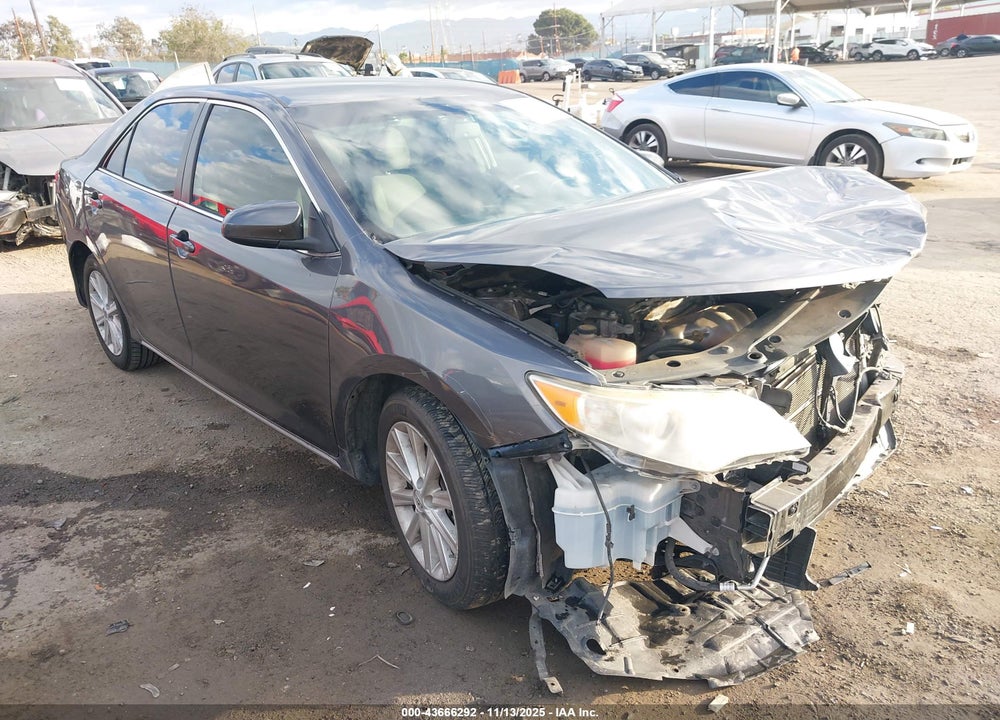 2014 TOYOTA CAMRY HYBRID XLE VIN: 4T1BD1FK0EU116046