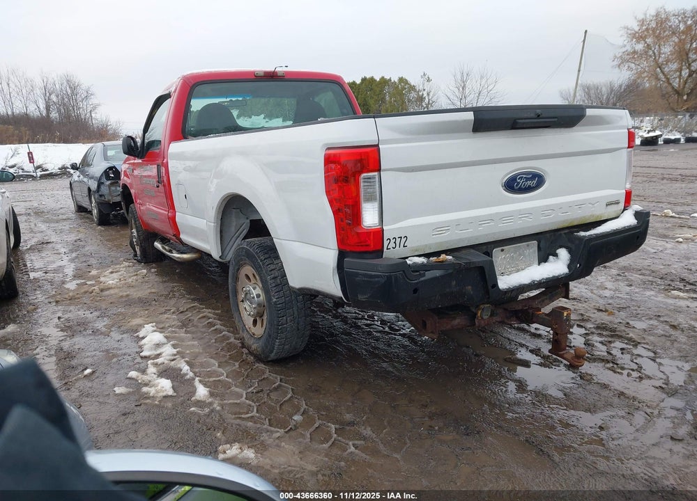 2005 FORD F-250 XL/XLT VIN: 1FTNF21535ED37329