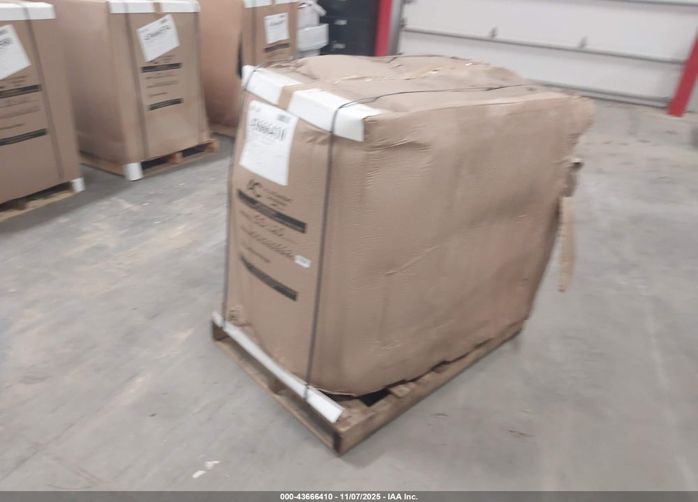 2025 AQUA COMFORT POOL HEATING PUMP SS-120 VIN: 1001020662