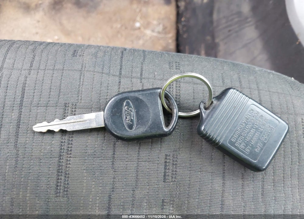 2009 FORD FOCUS SE VIN: 1FAHP35N09W269314