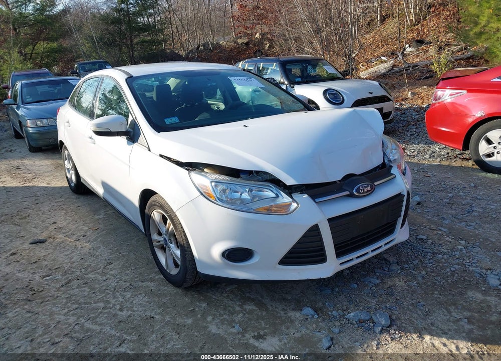 2014 FORD FOCUS SE VIN: 1FADP3F27EL257210