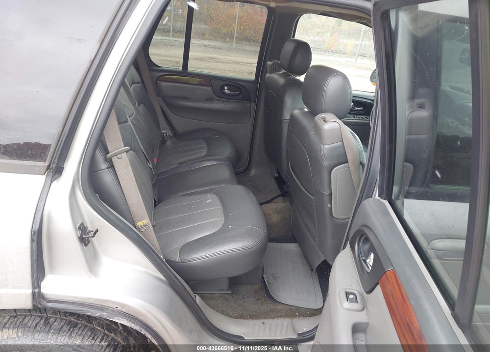2004 GMC ENVOY SLT VIN: 1GKDT13S342130994