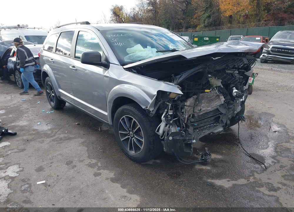 2018 DODGE JOURNEY SE AWD VIN: 3C4PDDAG9JT499567