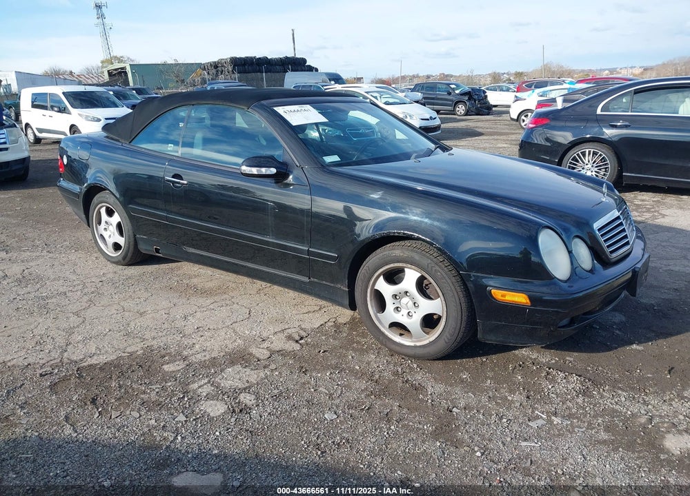 2003 MERCEDES-BENZ CLK 320 VIN: WDBLK65G03T138848