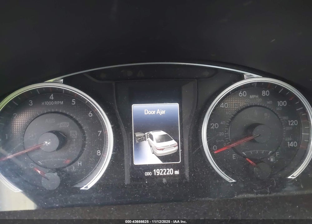 2016 TOYOTA CAMRY SE VIN: 4T1BF1FKXGU197327