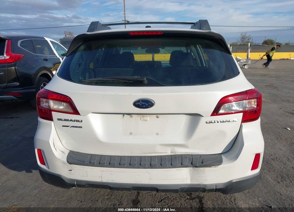 2015 SUBARU OUTBACK 2.5I LIMITED VIN: 4S4BSANC1F3251561
