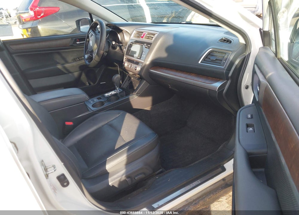 2015 SUBARU OUTBACK 2.5I LIMITED VIN: 4S4BSANC1F3251561