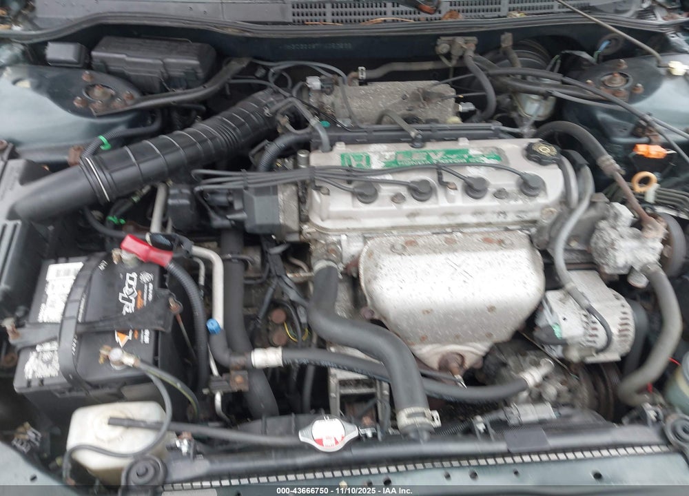 2001 HONDA ACCORD 2.3 EX VIN: 1HGCG66871A057222