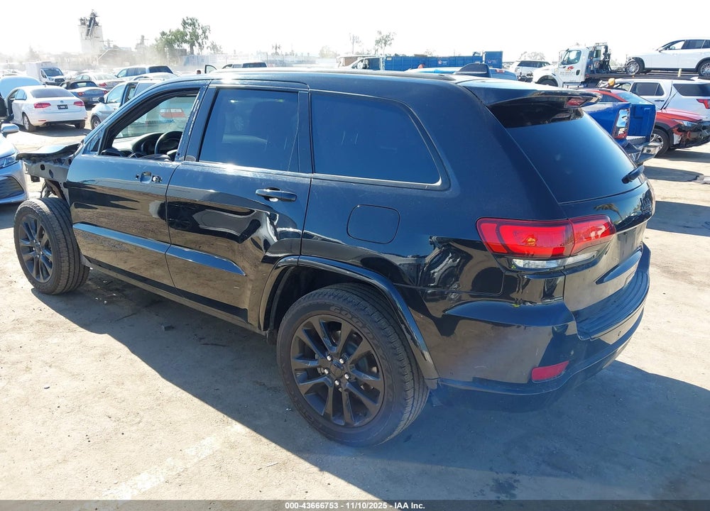 2018 JEEP GRAND CHEROKEE ALTITUDE 4X2 VIN: 1C4RJEAG9JC407991