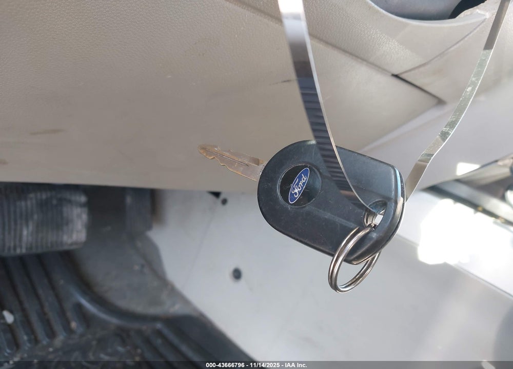 2010 FORD ESCAPE XLT VIN: 1FMCU9DG3AKD28012