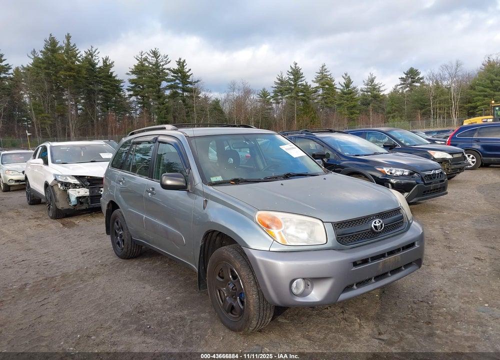 2004 TOYOTA RAV4 VIN: JTEHD20V740024912