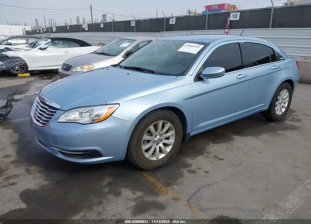 2012 CHRYSLER 200 TOURING VIN: 1C3CCBBG0CN173975