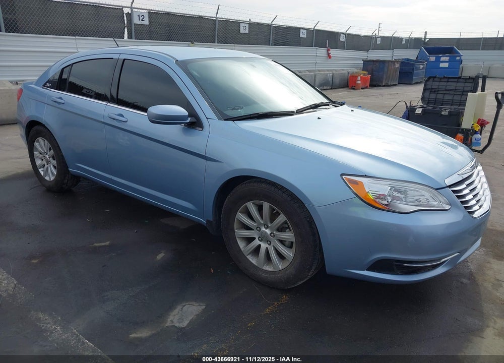 2012 CHRYSLER 200 TOURING VIN: 1C3CCBBG0CN173975