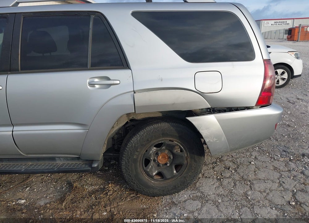 2005 TOYOTA 4RUNNER SR5 SPORT V6 VIN: JTEZU14R358023092