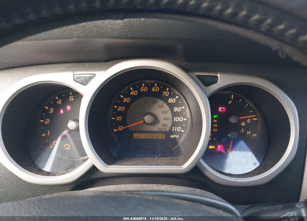 2005 TOYOTA 4RUNNER SR5 SPORT V6 VIN: JTEZU14R358023092