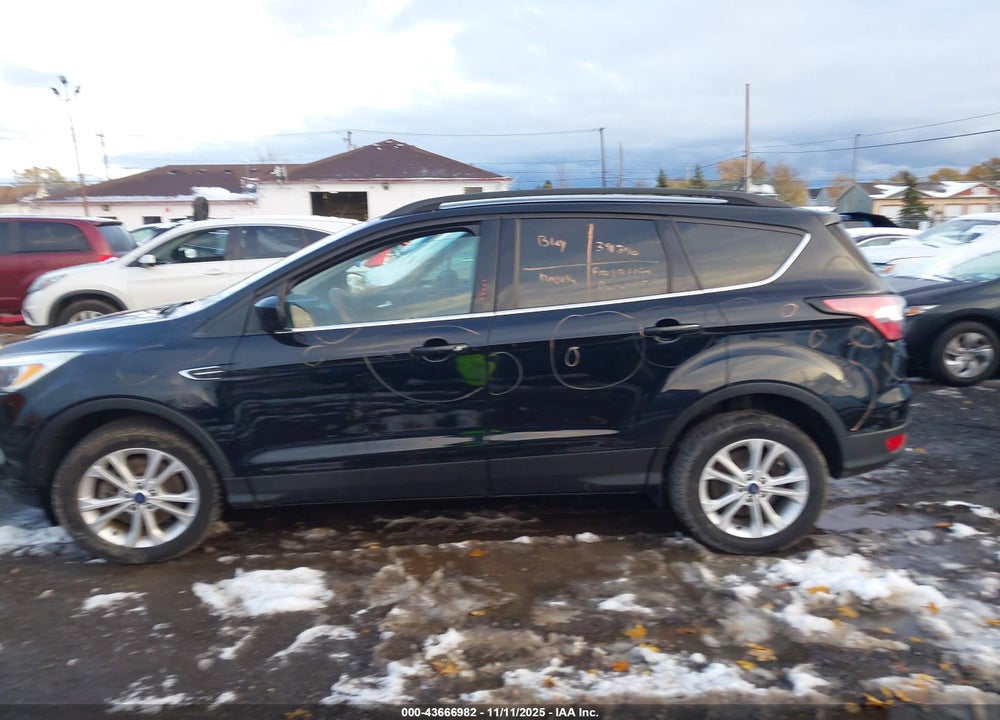 2018 FORD ESCAPE SE VIN: 1FMCU9GD4JUC00612
