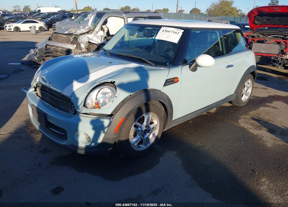 2013 MINI HARDTOP COOPER VIN: WMWSU3C5XDT547669