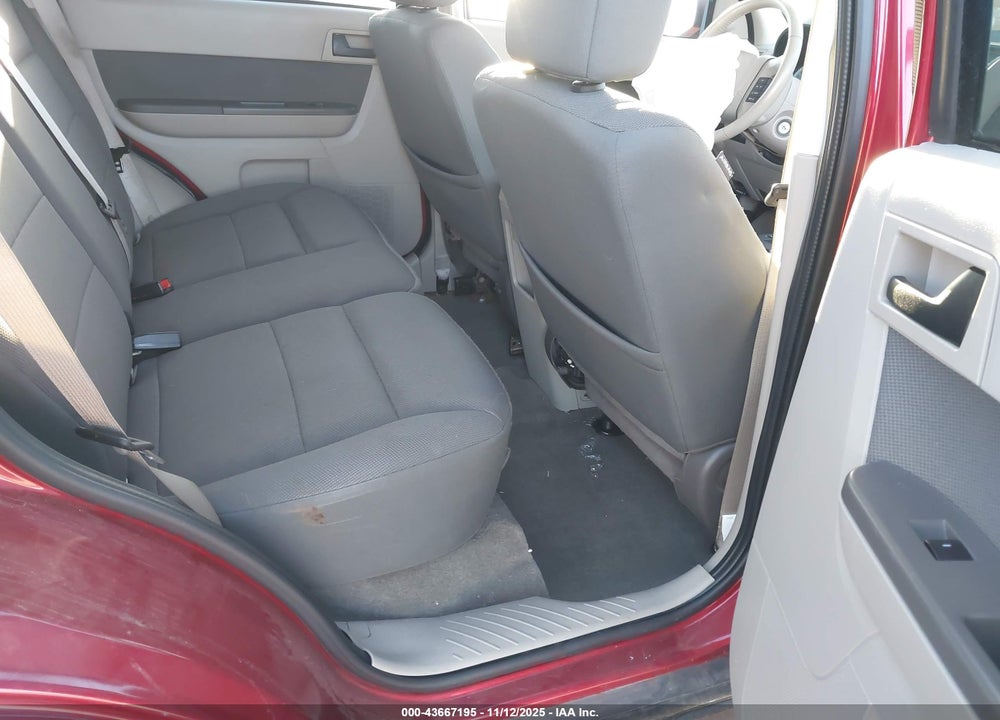 2009 FORD ESCAPE XLT VIN: 1FMCU03G69KA65443
